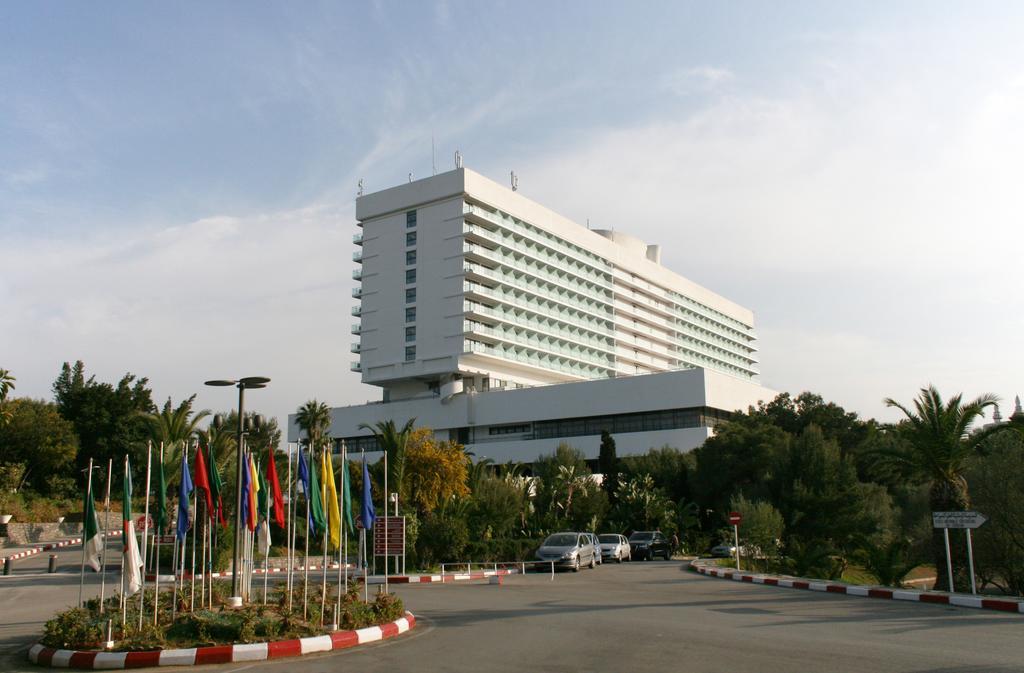 Hotel El Aurassi Alger -Chaine El-Aurassi- Exterior photo